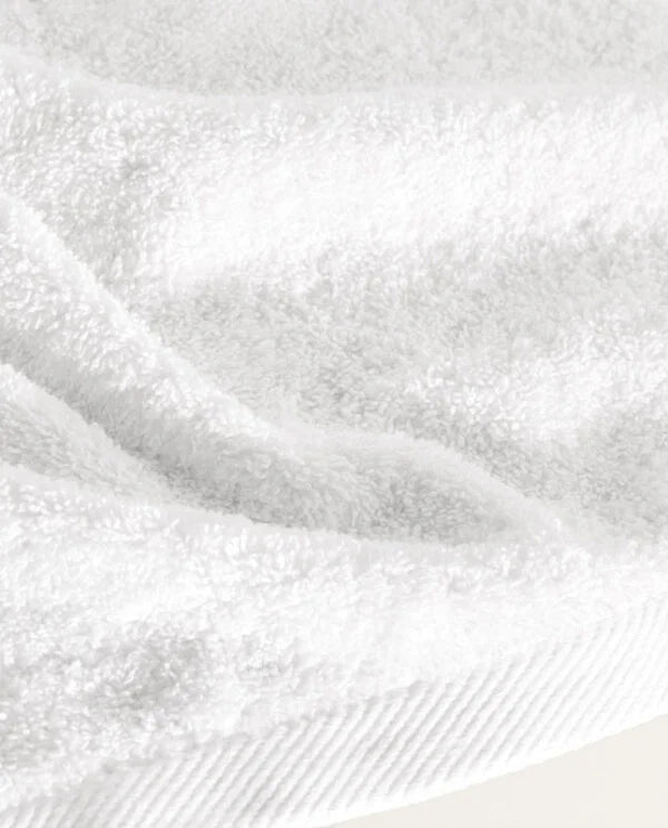 Serviettes de bain 100% COTON 550 G